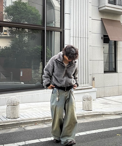MandO(エムオー)(エムオー)の「【ユニセックス】2WAYスタンドカラーボリュームファージャケット(ブルゾン・メンズ・ベージュ/ブラック/ブラウン/チャコールグレー・MEDIUM/LARGE)」の6枚目の写真
