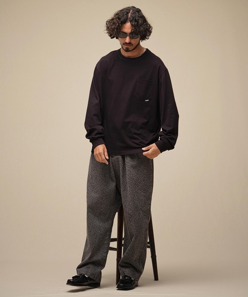 THEOREM(セオレム)の「mlt5882-Flag Label Poketed LS Tee ポケロンTシャツ(TRM-2624016)(Tシャツ/カットソー・メンズ・ホワイト/チャコール/ブラック/ブラウン・M/L/XL)」の10枚目の写真