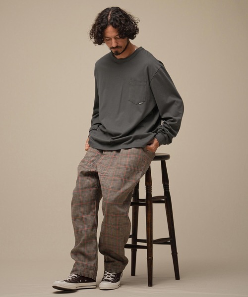 THEOREM(セオレム)の「mlt5882-Flag Label Poketed LS Tee ポケロンTシャツ(TRM-2624016)(Tシャツ/カットソー・メンズ・ホワイト/チャコール/ブラック/ブラウン・M/L/XL)」の16枚目の写真