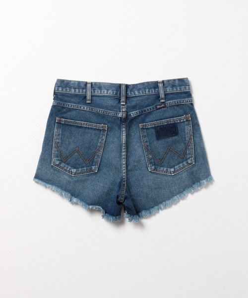 B:MING by BEAMS（ビーミングバイビームス）の「Wrangler / デニムショートパンツ（デニムパンツ・レディース・ライトブルー・MEDIUM/SMALL）」の7枚目の写真