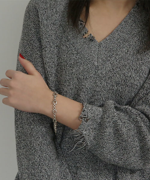 ROYAL ORDER(ロイヤルオーダー)の「STARFRAMES REPEATED BRACELET(ブレスレット・メンズ・シルバー・US-6/US-7/US-8/13号 US-6h)」の5枚目の写真