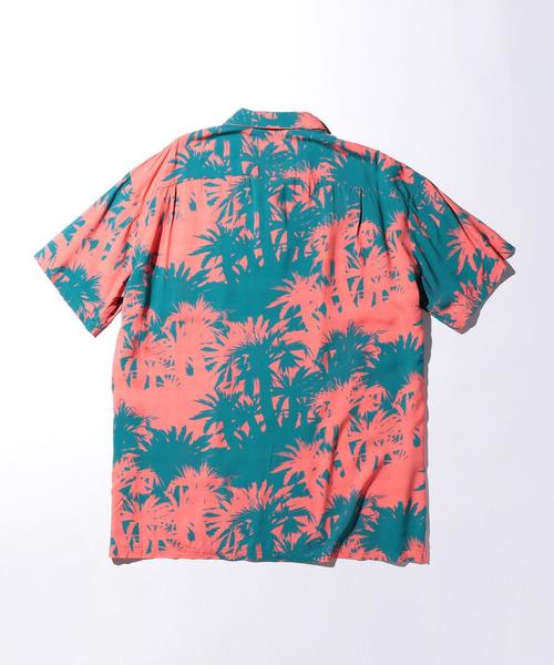 DOUBLE RAINBOUU(ダブルレインボー)の「<DOUBLE RAINBOUU> JUNGLE JUICE SHIRT SS/シャツ(シャツ/ブラウス・メンズ・コバルトブルー・LARGE/MEDIUM)」の7枚目の写真
