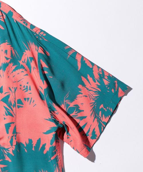 DOUBLE RAINBOUU(ダブルレインボー)の「<DOUBLE RAINBOUU> JUNGLE JUICE SHIRT SS/シャツ(シャツ/ブラウス・メンズ・コバルトブルー・LARGE/MEDIUM)」の3枚目の写真