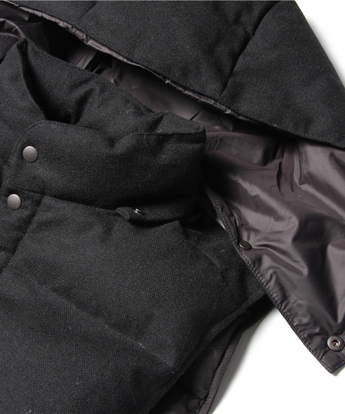 SHIPS GENERAL SUPPLY(シップスジェネラルサプライ)の「SGS: GORE TEX ダウンベスト(ダウンベスト・メンズ・ブラック/チャコールグレー/ネイビー・MEDIUM/LARGE/SMALL)」の11枚目の写真