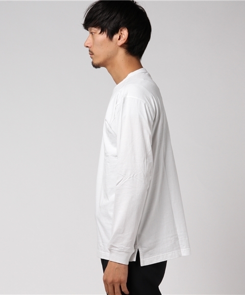 Champion(チャンピオン)の「スクリプトロゴビッグTシャツ(Tシャツ/カットソー・メンズ・ネイビー/ホワイト/ブラック・X-LARGE/SMALL/LARGE/MEDIUM)」の4枚目の写真