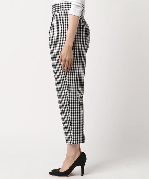 NOLLEY’S（ノーリーズ）の「ギンガムストレッチクロップドパンツ[CLASSY/With掲載]（その他パンツ・レディース・ブラック系その他・34/36/38）」の2枚目の写真