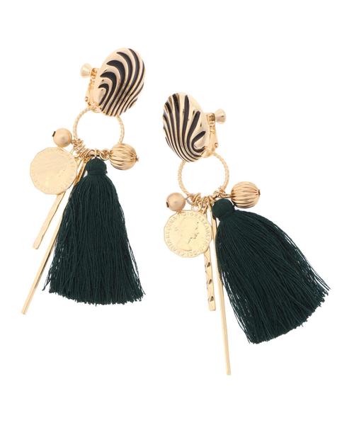 YECCA VECCA（イェッカヴェッカ）の「2wayタッセルイヤリング（イヤリング・レディース・ブラック/キャメル/グリーン・FREE）」の10枚目の写真
