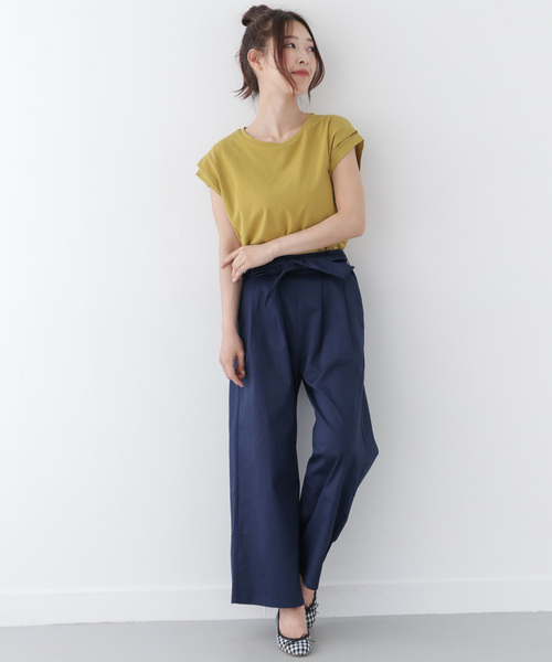 ITEMS URBANRESEARCH(アイテムズ アーバンリサーチ)の「ドルマンプルオーバー(Tシャツ/カットソー・レディース・カーキ/イエロー/オフホワイト/ネイビー・FREE)」の13枚目の写真