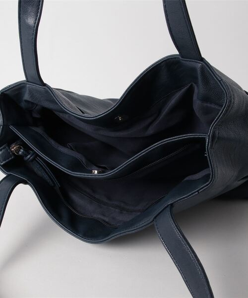 GeeRA（ジーラ）の「【多収納】１０ポケットトートバッグ（トートバッグ・レディース・ネイビー/アイボリー/ダークブラウン/ベージュ/ブラウン/オレンジ/ブラック/レッド/グリーン/マスタード/モカ/カーキ・FREE）」の15枚目の写真