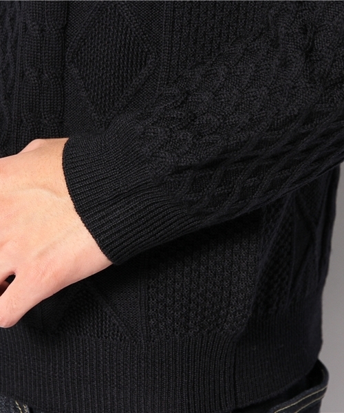 SHIPS（シップス）の「SC: クルーネック ランダム/アランニット■（ニット/セーター・メンズ・ホワイト/ネイビー/その他/ダークブルー/レッド/ブルー・SMALL/MEDIUM/LARGE/X-LARGE）」の14枚目の写真