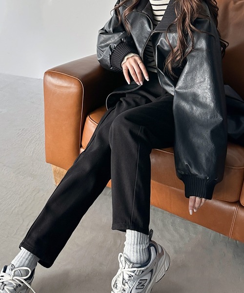 classicalelf(クラシカルエルフ)の「ハイウエストテーパードヴィンテージジーンズデニムパンツ&チノパンツ(デニムパンツ・レディース・ブルー系その他/ブラック/グレー・SMALL/MEDIUM/LARGE/X-LARGE/XX-LARGE)」の17枚目の写真