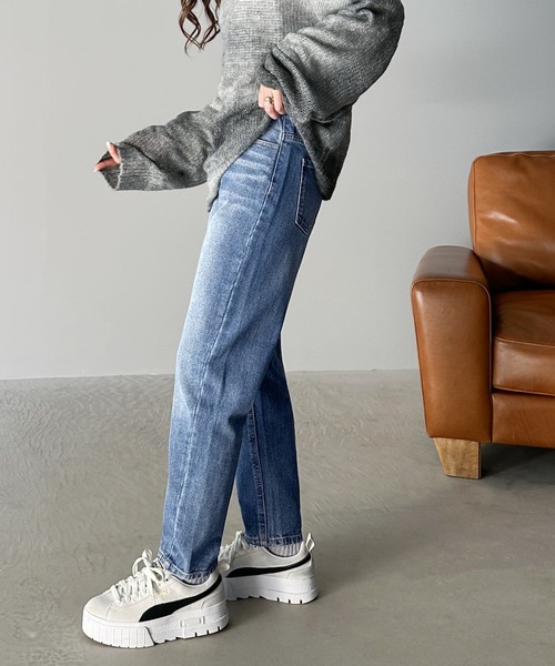 classicalelf(クラシカルエルフ)の「ハイウエストテーパードヴィンテージジーンズデニムパンツ&チノパンツ(デニムパンツ・レディース・ブルー系その他/ブラック/グレー・SMALL/MEDIUM/LARGE/X-LARGE/XX-LARGE)」の7枚目の写真