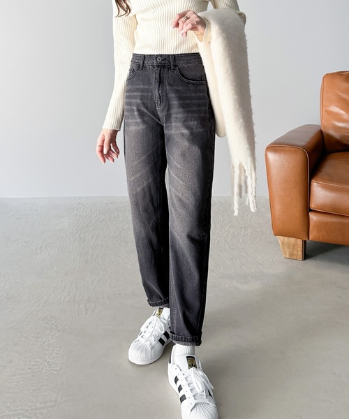 classicalelf(クラシカルエルフ)の「ハイウエストテーパードヴィンテージジーンズデニムパンツ&チノパンツ(デニムパンツ・レディース・ブルー系その他/ブラック/グレー・SMALL/MEDIUM/LARGE/X-LARGE/XX-LARGE)」の12枚目の写真