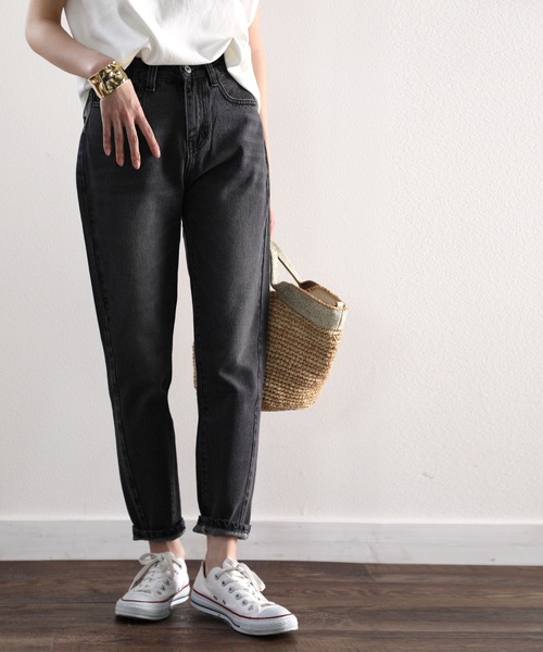 classicalelf(クラシカルエルフ)の「ハイウエストテーパードヴィンテージジーンズデニムパンツ&チノパンツ(デニムパンツ・レディース・ブルー系その他/ブラック/グレー・SMALL/MEDIUM/LARGE/X-LARGE/XX-LARGE)」の20枚目の写真