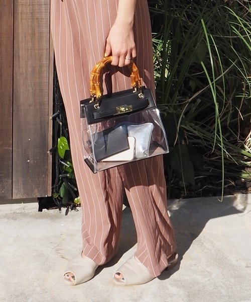 LE VERNIS（ル・ベルニ）の「クリアアーバンバッグS（ハンドバッグ・レディース・ブラック/ミント/キャメル/クリア・FREE）」の4枚目の写真