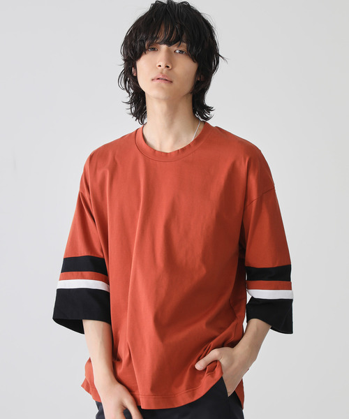 STUDIOUS（ステュディオス）の「【STUDIOUS】ビッグシルエットソデキリカエTシャツ（Tシャツ/カットソー・メンズ・ホワイト/ブラック/レンガ・3/1/2）」の3枚目の写真