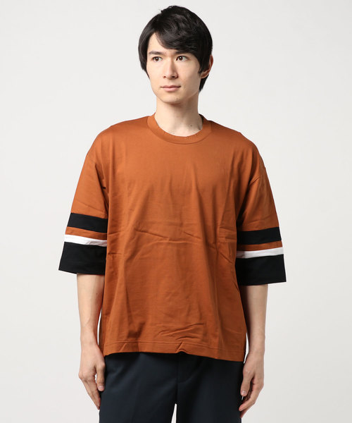 STUDIOUS（ステュディオス）の「【STUDIOUS】ビッグシルエットソデキリカエTシャツ（Tシャツ/カットソー・メンズ・ホワイト/ブラック/レンガ・3/1/2）」の4枚目の写真