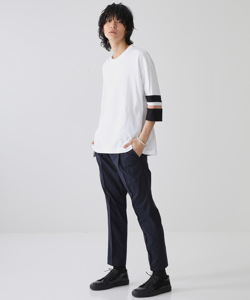 STUDIOUS（ステュディオス）の「【STUDIOUS】ビッグシルエットソデキリカエTシャツ（Tシャツ/カットソー・メンズ・ホワイト/ブラック/レンガ・3/1/2）」の21枚目の写真
