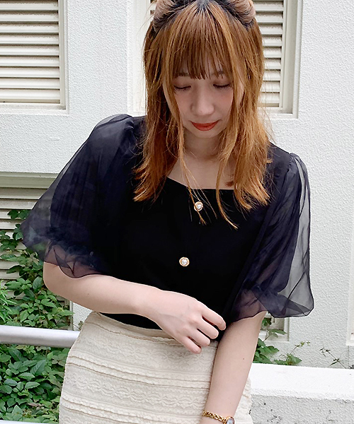 apres jour(アプレジュール)の「袖チュールスクエアネックブラウス【ZOZOTOWN限定アイテム】(シャツ/ブラウス・レディース・ブラック/アイボリー/モカ・フリー)」の4枚目の写真