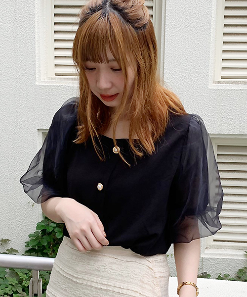 apres jour(アプレジュール)の「袖チュールスクエアネックブラウス【ZOZOTOWN限定アイテム】(シャツ/ブラウス・レディース・ブラック/アイボリー/モカ・フリー)」の5枚目の写真