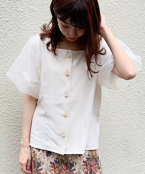 apres jour(アプレジュール)の「袖チュールスクエアネックブラウス【ZOZOTOWN限定アイテム】(シャツ/ブラウス・レディース・ブラック/アイボリー/モカ・フリー)」の18枚目の写真