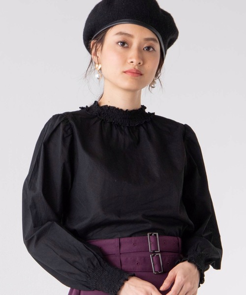 WEGO（ウィゴー）の「WEGO/シャーリングハイネックシアーブラウス（シャツ/ブラウス・レディース・ブラック/ホワイト/パープル/ドット/ブラウン系その他2・FREE）」の2枚目の写真