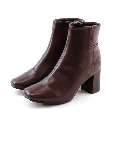 VIVIAN（ヴィヴィアン）の「バックデザイン切り替えショートブーツ（ブーツ・レディース・ブラック/ダークブラウン/アイボリー/ダークブラック・LL/S/M/L）」の8枚目の写真