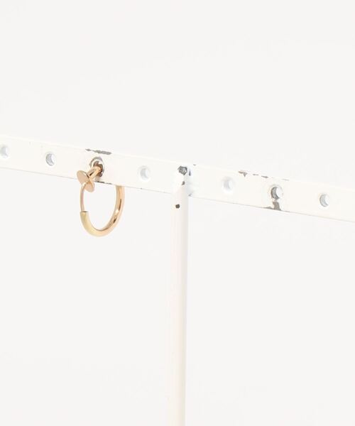 Fun & Daily(ファンアンドデイリー)の「F&D : 1ピース・スモールフープイヤリング(イヤリング・レディース・ブラック/シルバー/ゴールド/ブルー/レッド/オレンジ/グリーン/チャコールグレー/ホワイト/パープル・FREE)」の11枚目の写真