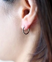 Fun & Daily（ファンアンドデイリー）の「F&D : 1ピース・スモールフープイヤリング（イヤリング）」