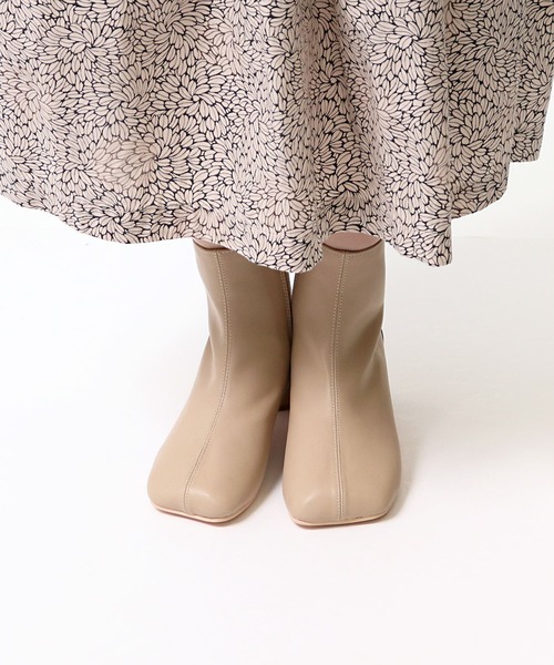 salle de bal(サルデバル)の「∴【 Maisons Laffitte / メゾンラフィット 】 スクエアショートブーツ HDMZL01(ブーツ・レディース・ブラック/ベージュ・38/39/36/37)」の10枚目の写真