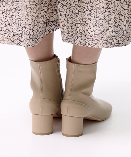 salle de bal(サルデバル)の「∴【 Maisons Laffitte / メゾンラフィット 】 スクエアショートブーツ HDMZL01(ブーツ・レディース・ブラック/ベージュ・38/39/36/37)」の13枚目の写真