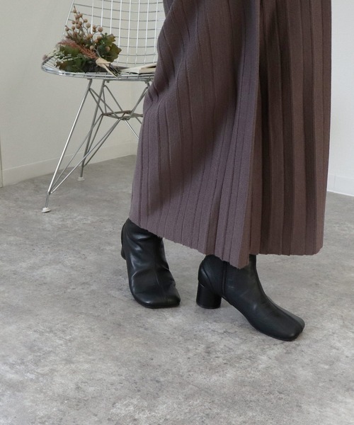 salle de bal(サルデバル)の「∴【 Maisons Laffitte / メゾンラフィット 】 スクエアショートブーツ HDMZL01(ブーツ・レディース・ブラック/ベージュ・38/39/36/37)」の16枚目の写真