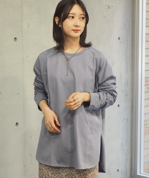 tiptop（ティップトップ）の「クルーネックラウンドヘムBIGロンT（Tシャツ/カットソー・レディース・ブラック/オフホワイト/A/ライトベージュ/ブルー/グリーン/スミクロ・FREE）」の6枚目の写真