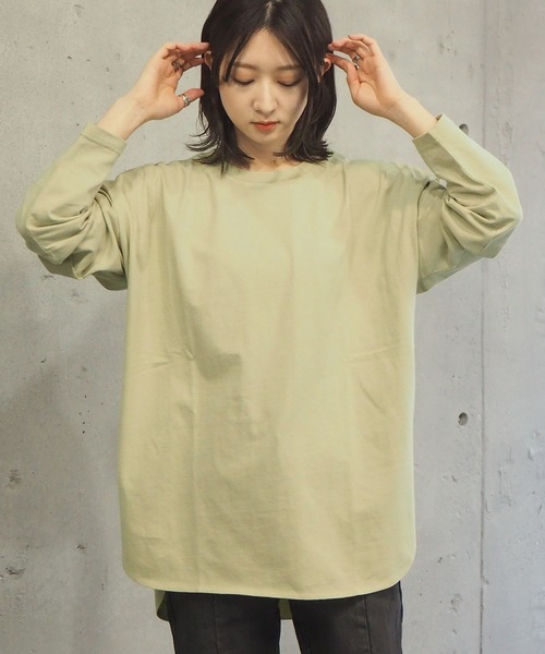 tiptop（ティップトップ）の「クルーネックラウンドヘムBIGロンT（Tシャツ/カットソー・レディース・ブラック/オフホワイト/A/ライトベージュ/ブルー/グリーン/スミクロ・FREE）」の5枚目の写真