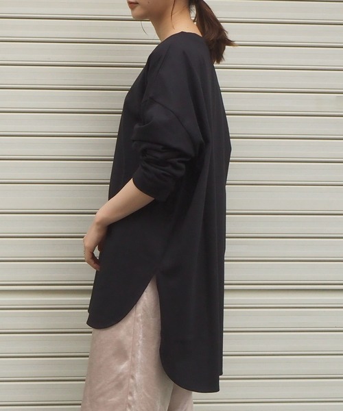 tiptop（ティップトップ）の「クルーネックラウンドヘムBIGロンT（Tシャツ/カットソー・レディース・ブラック/オフホワイト/A/ライトベージュ/ブルー/グリーン/スミクロ・FREE）」の10枚目の写真