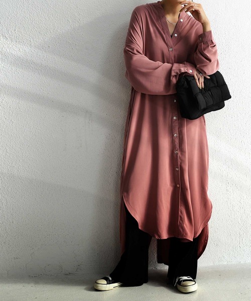 antiqua（アンティカ）の「とろみ素材シャツワンピース（ワンピース・レディース・オフホワイト/ブラック/ブルー系その他/スモークピンク/エンジ/パープル系その他/イエロー・FREE）」の6枚目の写真