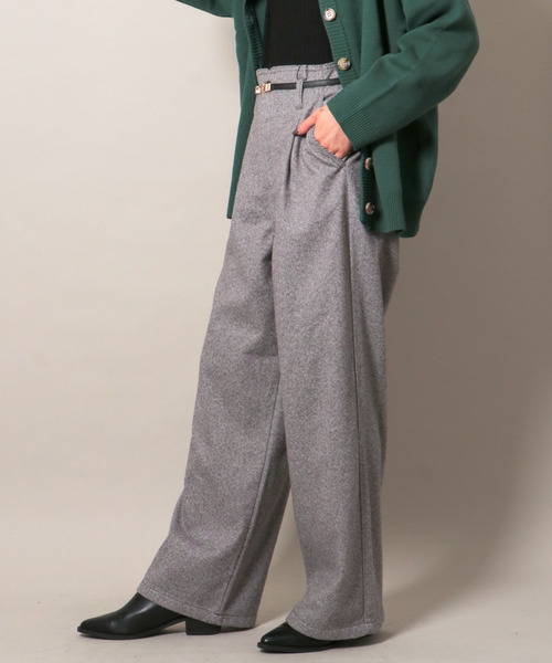 VENCEEXCHANGE（ヴァンスエクスチェンジ）の「ベルト付きフェイクウールタックストレートパンツ（その他パンツ・レディース・オフホワイト/チャコールグレー/ブラウン・L/M）」の5枚目の写真