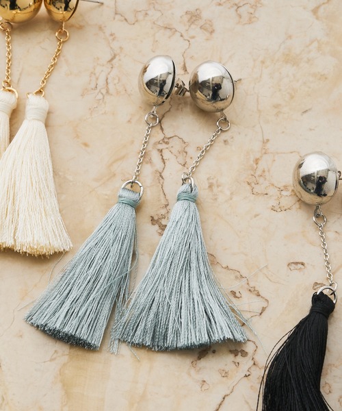 Chico（チコ）の「ロングタッセルピアス（ピアス（両耳用）・レディース・アイボリー/ブラック/ミント・FREE）」の9枚目の写真