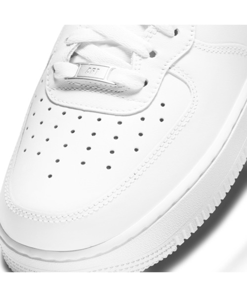 NIKE(ナイキ)の「NIKE/ナイキ AIR FORCE1 MID 07/エアフォース1 ミッド 07(AF1)(スニーカー・メンズ・ホワイト・27.5cm/26.5cm/27cm/28cm/26cm/25.5cm/29cm/25cm/30cm/28.5cm)」の8枚目の写真