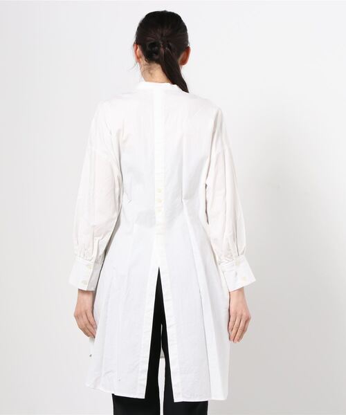 nougatine(ヌガティーヌ)の「【nougatine】綿100ウェービーピンタックバックシャンシャツワンピース(シャツワンピース・レディース・ラベンダー/ホワイト/グレイッシュベージュ・FREE)」の7枚目の写真