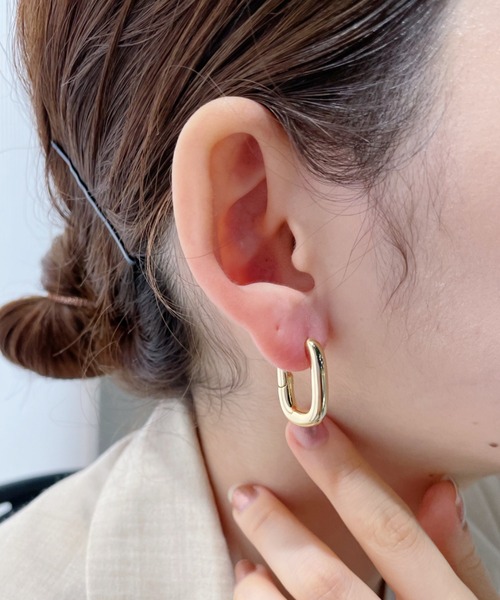 iso（イソ）の「スクエアフープピアス（ピアス（両耳用）・レディース・シルバー/ゴールド・FREE）」の12枚目の写真