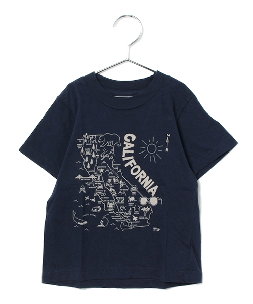 SHIPS（シップス）の「MAP TOTE:マップ プリント ショートスリーブ TEE（Tシャツ/カットソー・キッズ・レッド/ワインレッド/ネイビー/ダークブルー・110/90/100）」の3枚目の写真
