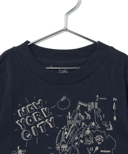 SHIPS（シップス）の「MAP TOTE:マップ プリント ショートスリーブ TEE（Tシャツ/カットソー・キッズ・レッド/ワインレッド/ネイビー/ダークブルー・110/90/100）」の6枚目の写真