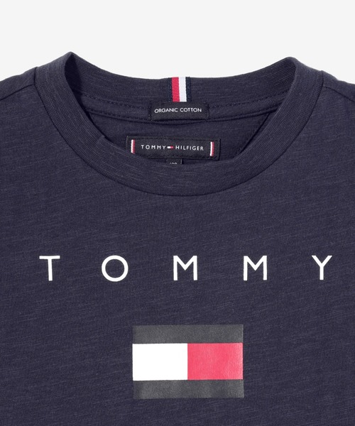 TOMMY HILFIGER（トミーヒルフィガー）の「フラッグロゴＴシャツ（Tシャツ/カットソー・キッズ・ネイビー/ブルー/グリーン/ホワイト・110cm/120cm/90cm/100cm/80ｃｍ）」の10枚目の写真