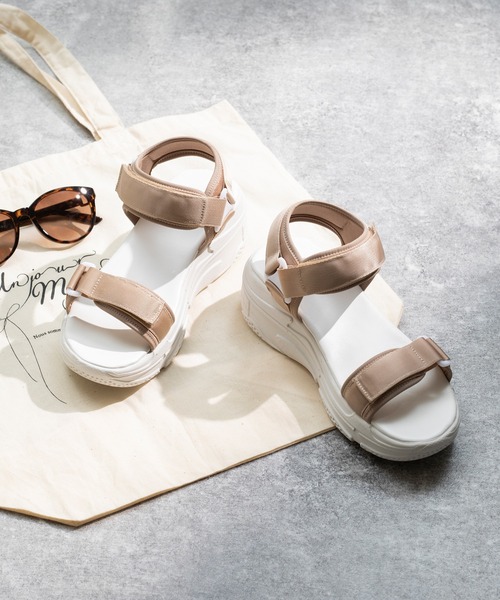 welleg（ウェレッグ）の「厚底面ファスナースポーツサンダル（サンダル・レディース・ブラック系その他/ゼブラ/ブラック/ピンクベージュ/ブラウン・S/M/L）」の22枚目の写真