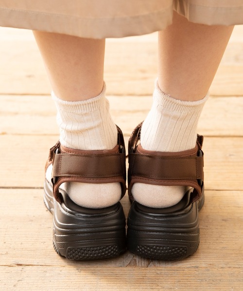 welleg（ウェレッグ）の「厚底面ファスナースポーツサンダル（サンダル・レディース・ブラック系その他/ゼブラ/ブラック/ピンクベージュ/ブラウン・S/M/L）」の18枚目の写真