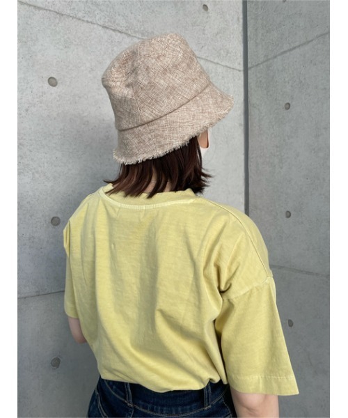 AZUL by moussy(アズールバイマウジー)の「FRINGE BUCKET HAT/フリンジバケットハット(キャップ・レディース・ベージュ/ブラック/アイボリー・FREE)」の21枚目の写真