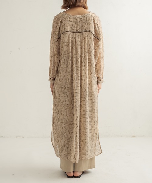 CAPRICIEUX LE'MAGE（カプリシューレマージュ）の「2WAYシアーキカワンピース（ワンピース・レディース・ブラック/ベージュ・FREE）」の8枚目の写真