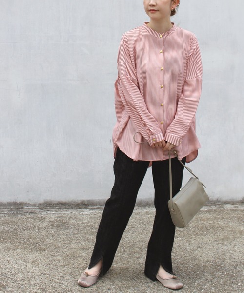 LAVEANGE（ラビアンジェ）の「10.5OZ デニムスリットパンツ（デニムパンツ・レディース・ブラック/ネイビー/ブルー・LL/3L/4L/M/L）」の7枚目の写真