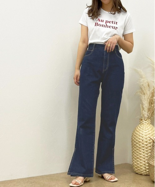 apres jour clair(アプレジュールクレア)の「【apres jour clair】スリットフレアデニム【ZOZOTOWN限定アイテム】(デニムパンツ・レディース・ライトブルー/アイボリー/ダークブルー/ピンク・SMALL/X-LARGE/MEDIUM)」の3枚目の写真